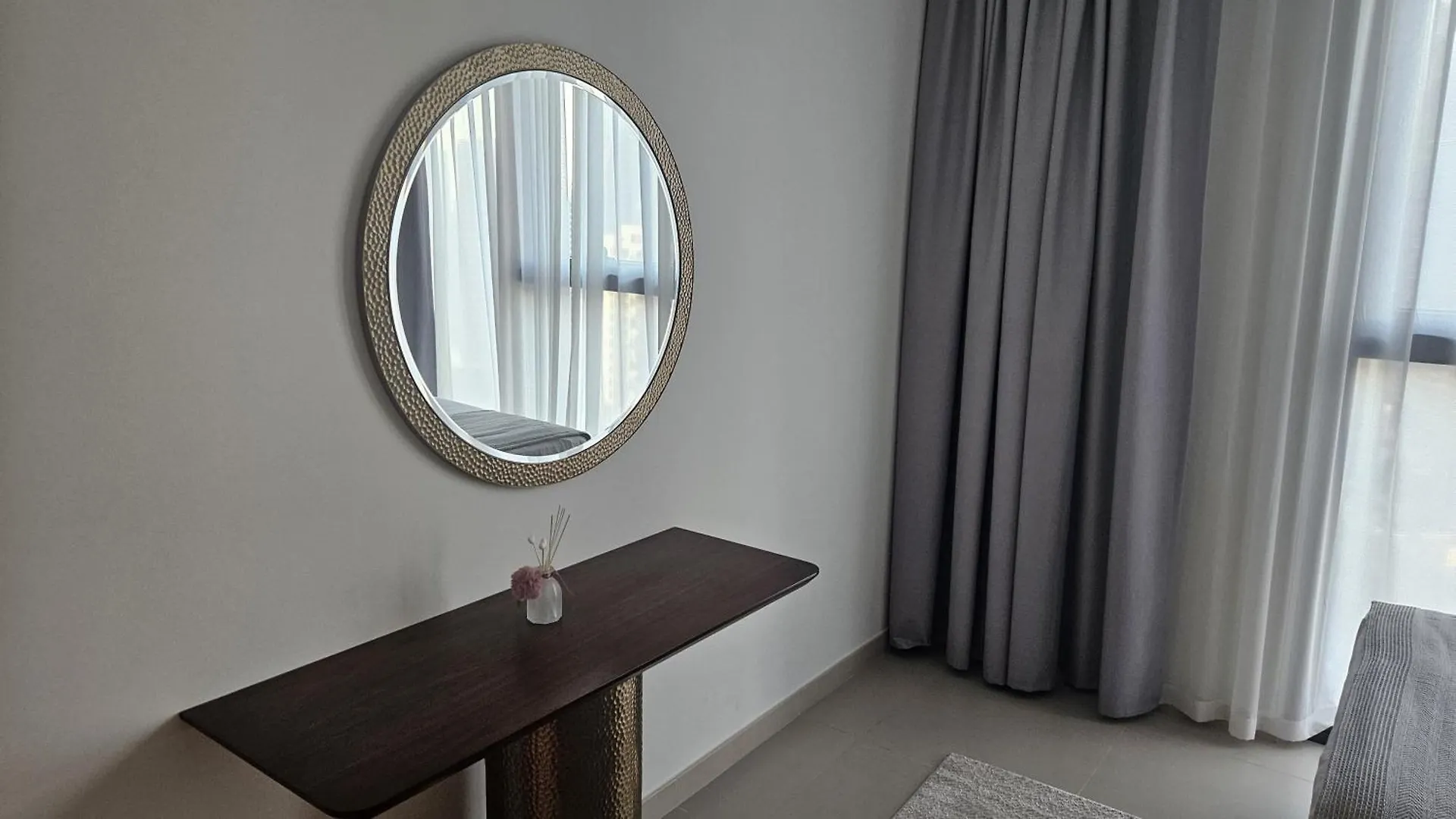 Mh - Act One Act Two - 2Bhk - Ref2202 Villa Dubai 0*,  United Arab Emirates